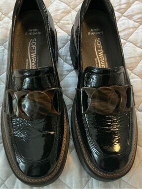 SOFTWAVES Metallic Loafers Size 38